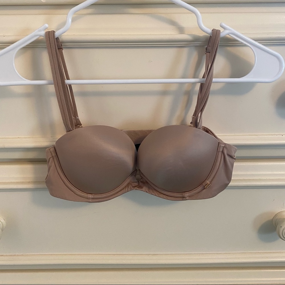 VS Strapless Bra